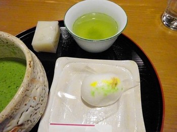 160321雀おどり總本店④、抹茶と和菓子 (コピー).JPG