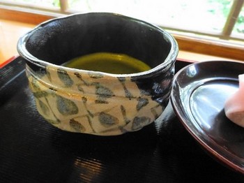 160402爲三郎記念館⑦、抹茶と季節の和菓子 (コピー).JPG