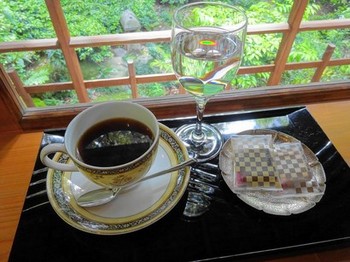 160508爲三郎記念館⑬、コーヒーとラングドシャ (コピー).JPG