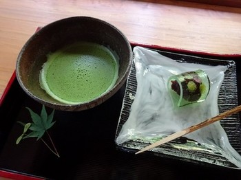 160806爲三郎記念館⑭、抹茶と季節の和菓子 (コピー).JPG