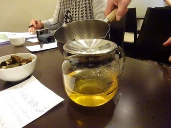 161220深緑茶房「お茶教室」22、足助の寒茶 (コピー).JPG