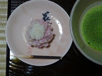 170310東山荘⑪、お抹茶と和菓子 (コピー).JPG