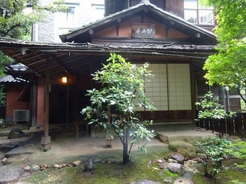 170818東山荘④、茶室「仰西庵」 (コピー).JPG