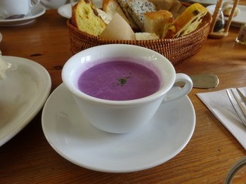 s_181124ジュブリルタン10、紫芋のスープ.JPG